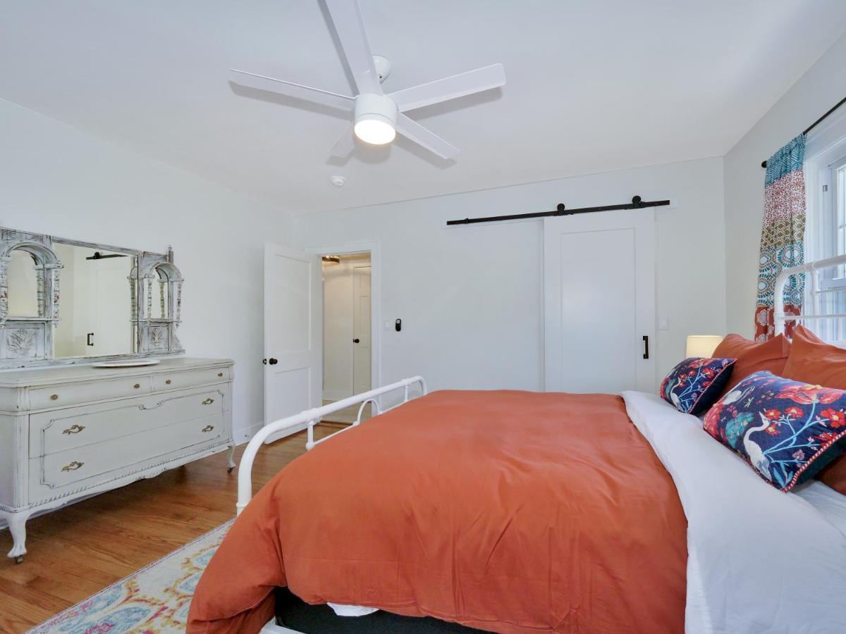Deck View Of Hudson River & Mt Beacon / Boho Suite Newburgh Buitenkant foto
